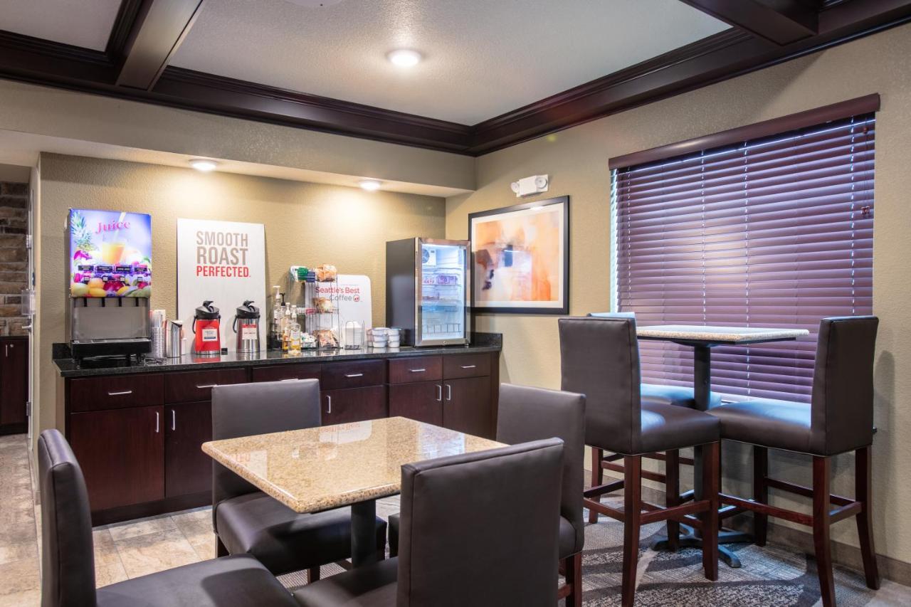 Cobblestone Inn & Suites - Pine Bluffs 外观 照片