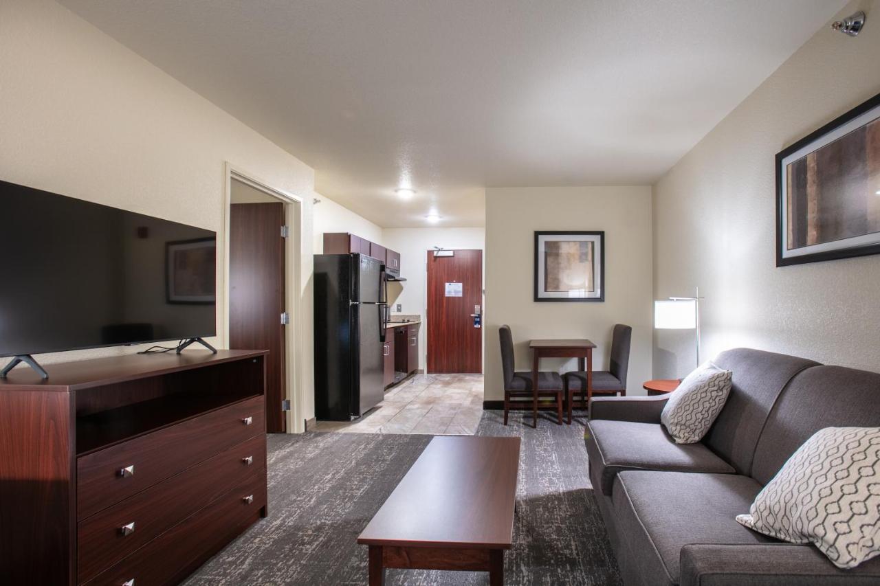 Cobblestone Inn & Suites - Pine Bluffs 外观 照片