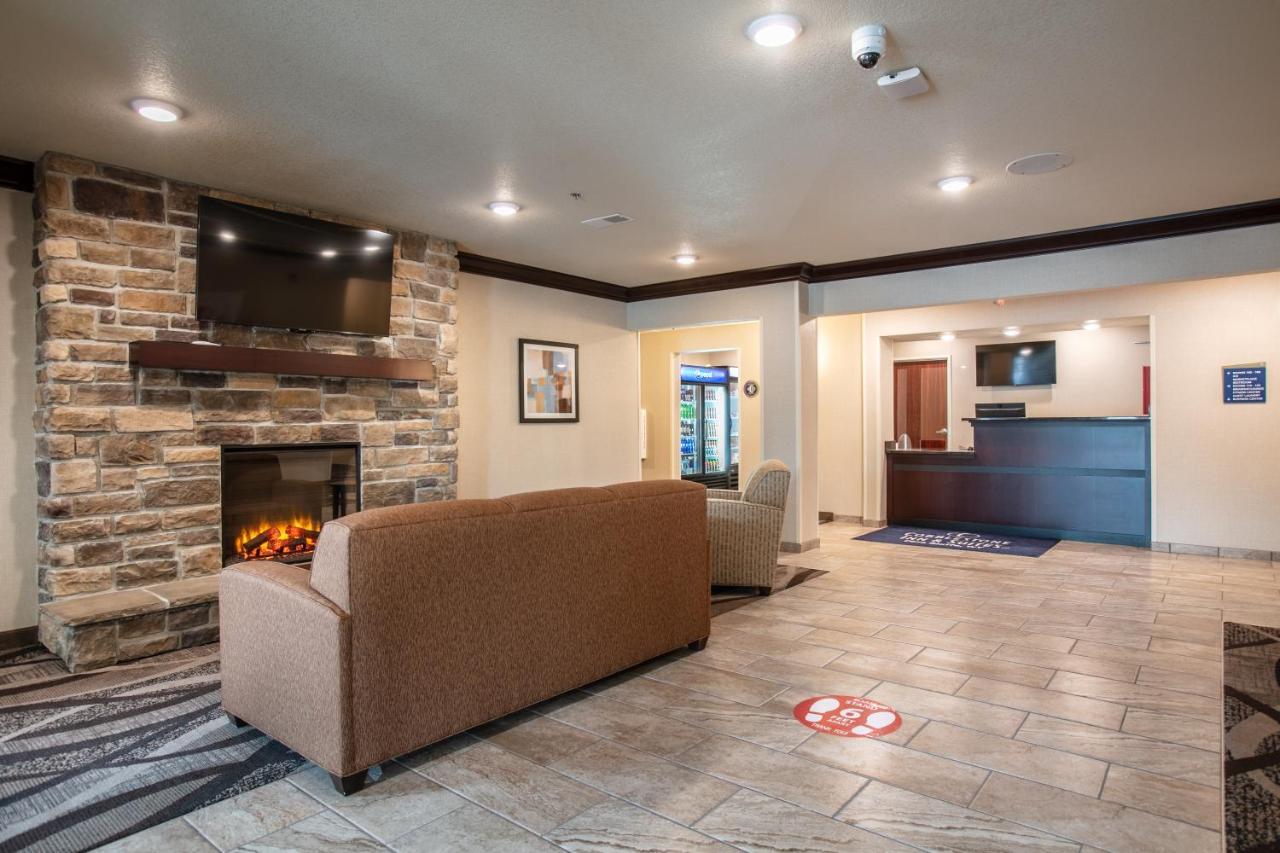 Cobblestone Inn & Suites - Pine Bluffs 外观 照片