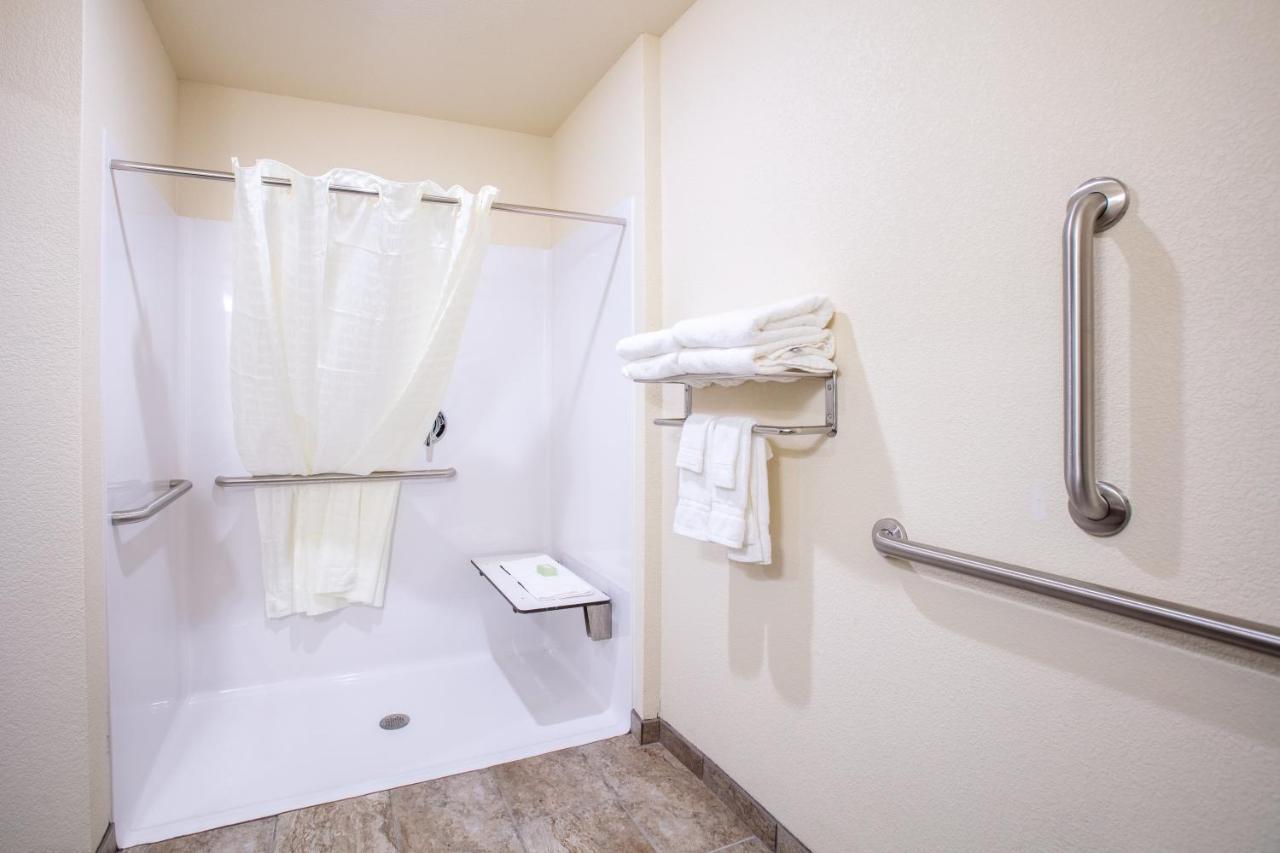 Cobblestone Inn & Suites - Pine Bluffs 外观 照片