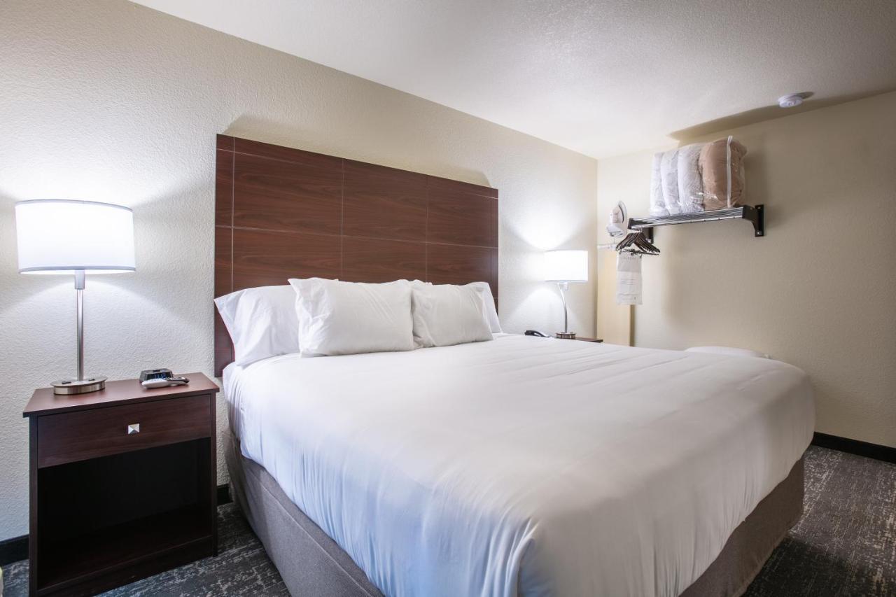 Cobblestone Inn & Suites - Pine Bluffs 外观 照片